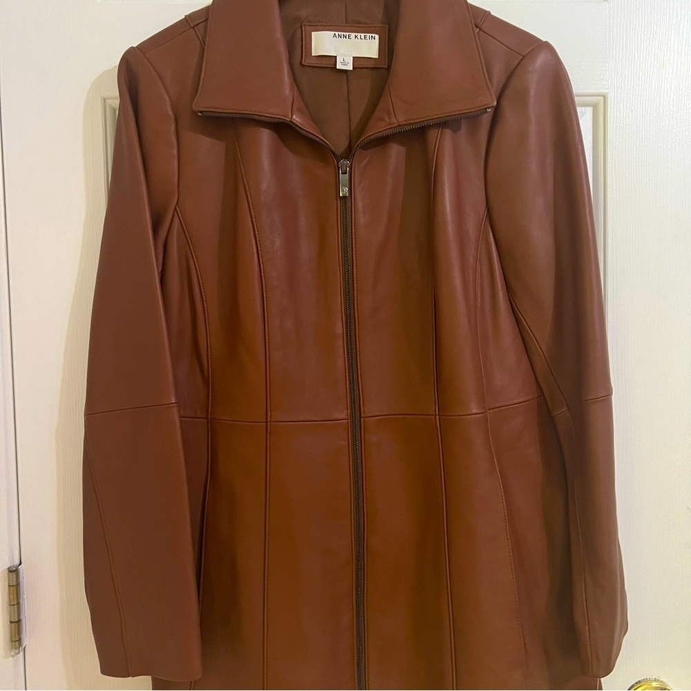 Anne Klein zip-down Leather jacket in Size L - NEW w/tags in Cognac Brown